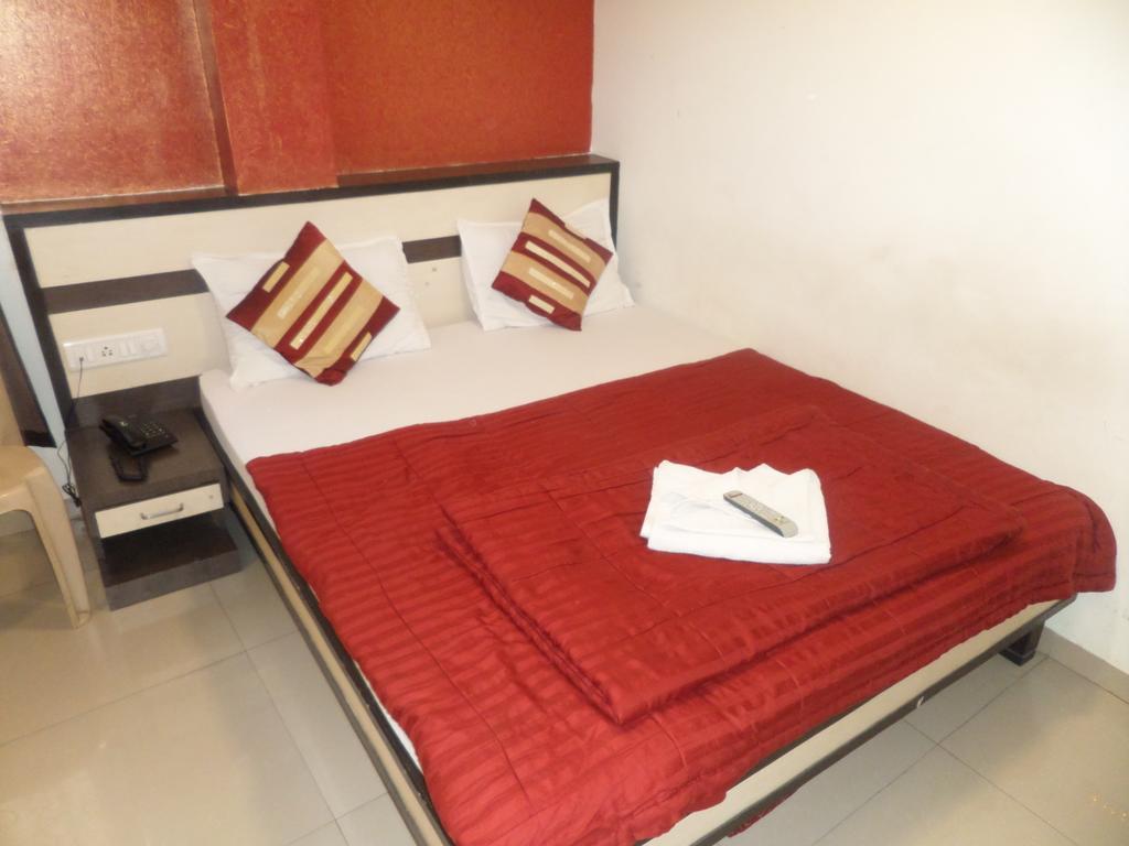 Hotel Minerva Residency Mumbai  Kamer foto